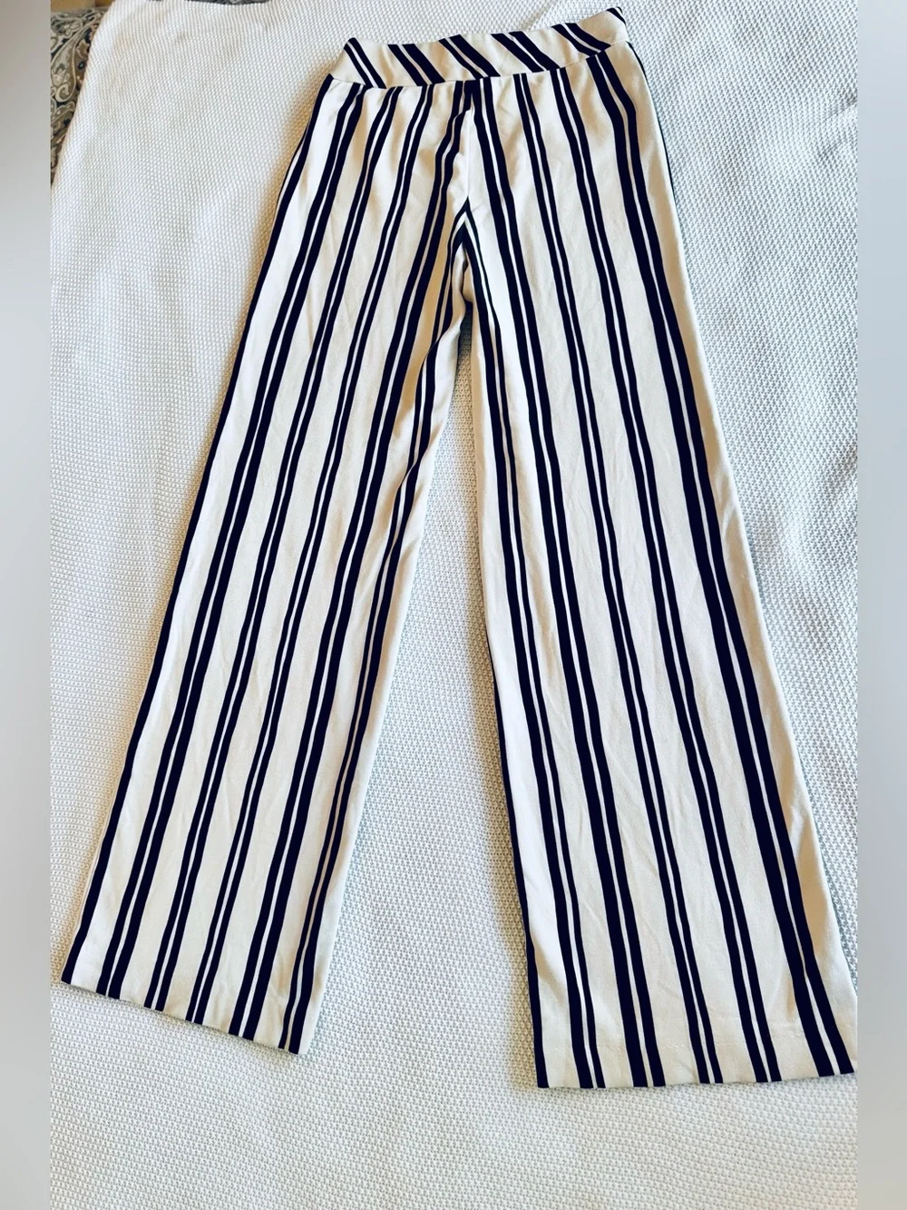 MARC CAIN Black & White Vertical-Stripe Wide Leg Trousers Pull-On Pants - Picture 7 of 16